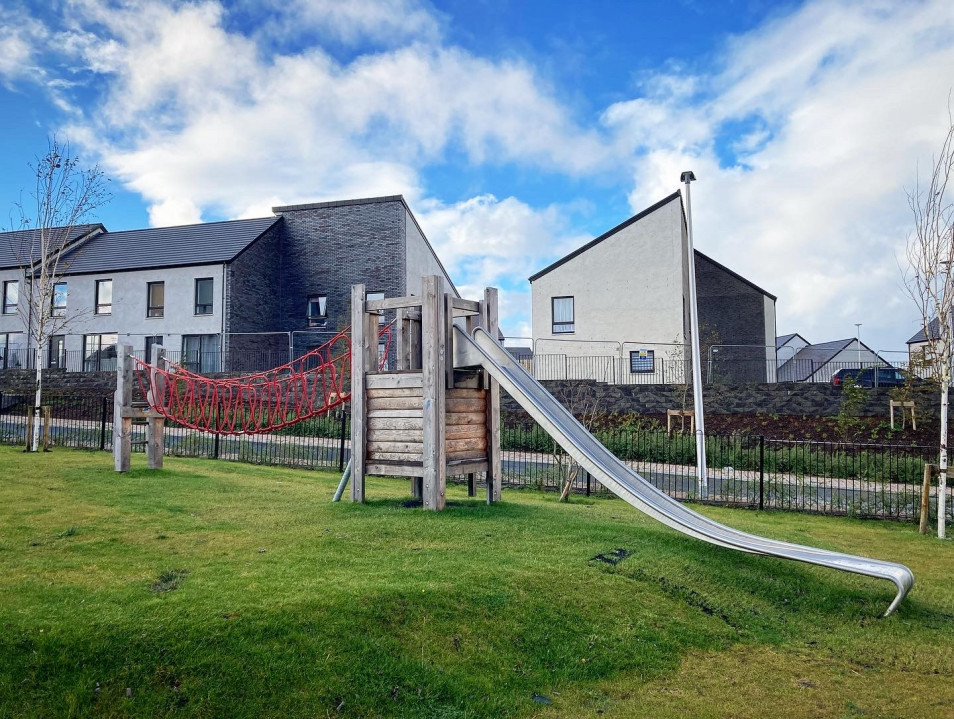 Dunbeg, Argyll Slides